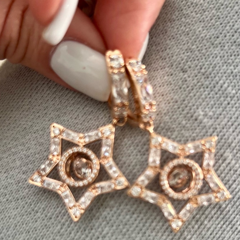 Gold Star Earrings
